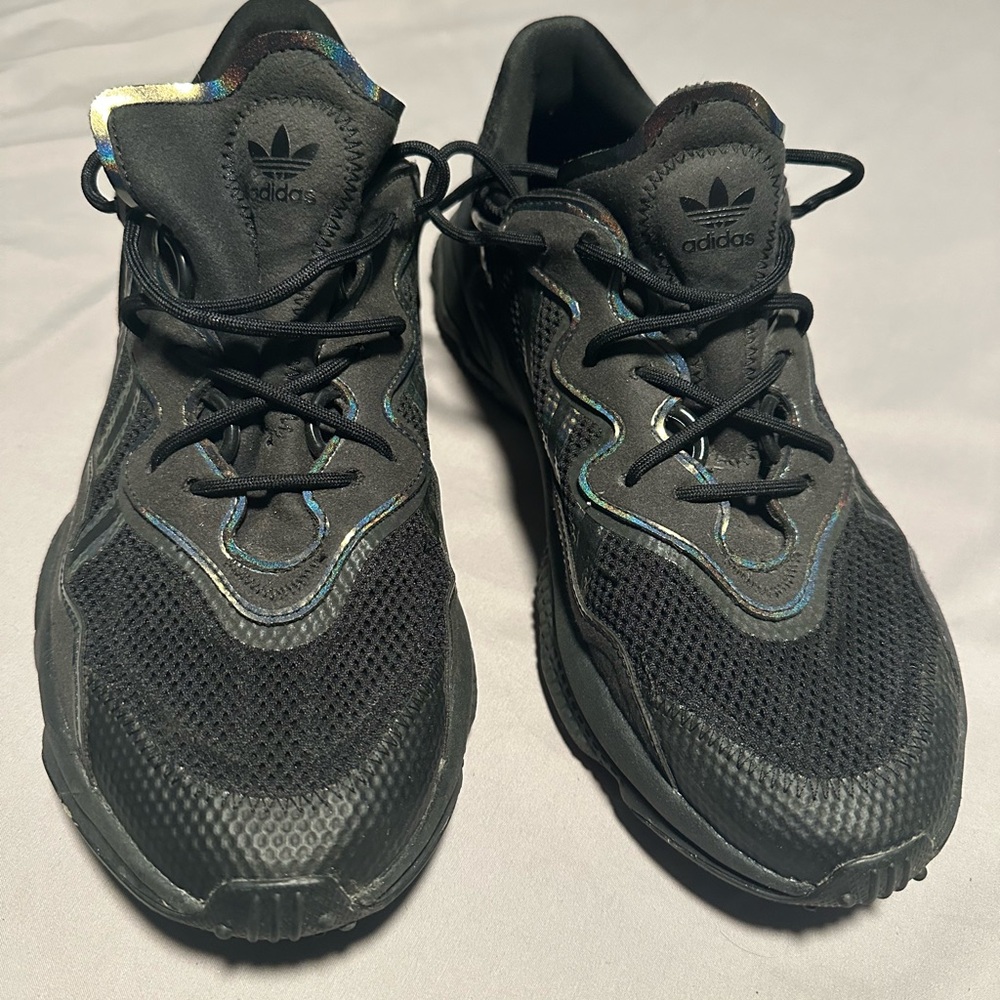 Adidas Ozweego (Size 11)